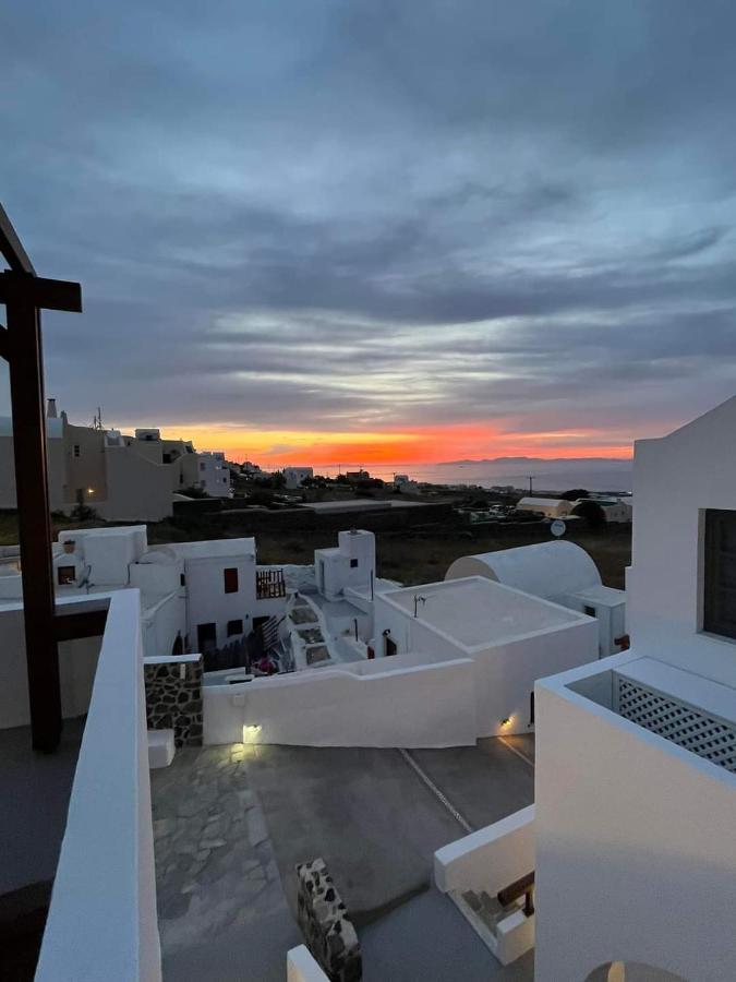 Ianthe Apartments & Villa Oia  Bagian luar foto