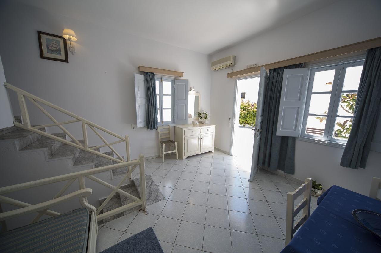 Ianthe Apartments & Villa Oia  Bagian luar foto