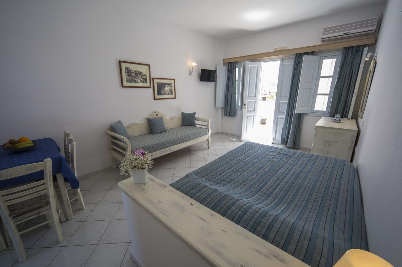 Ianthe Apartments & Villa Oia  Bagian luar foto