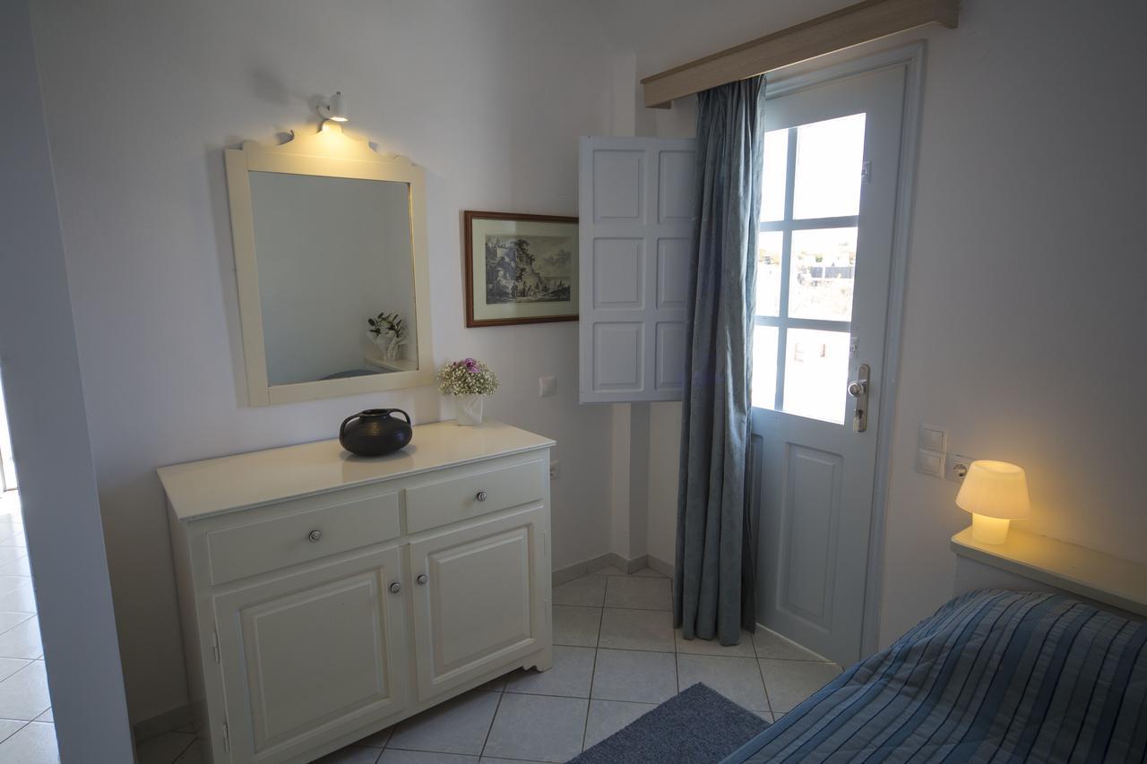 Ianthe Apartments & Villa Oia  Bagian luar foto