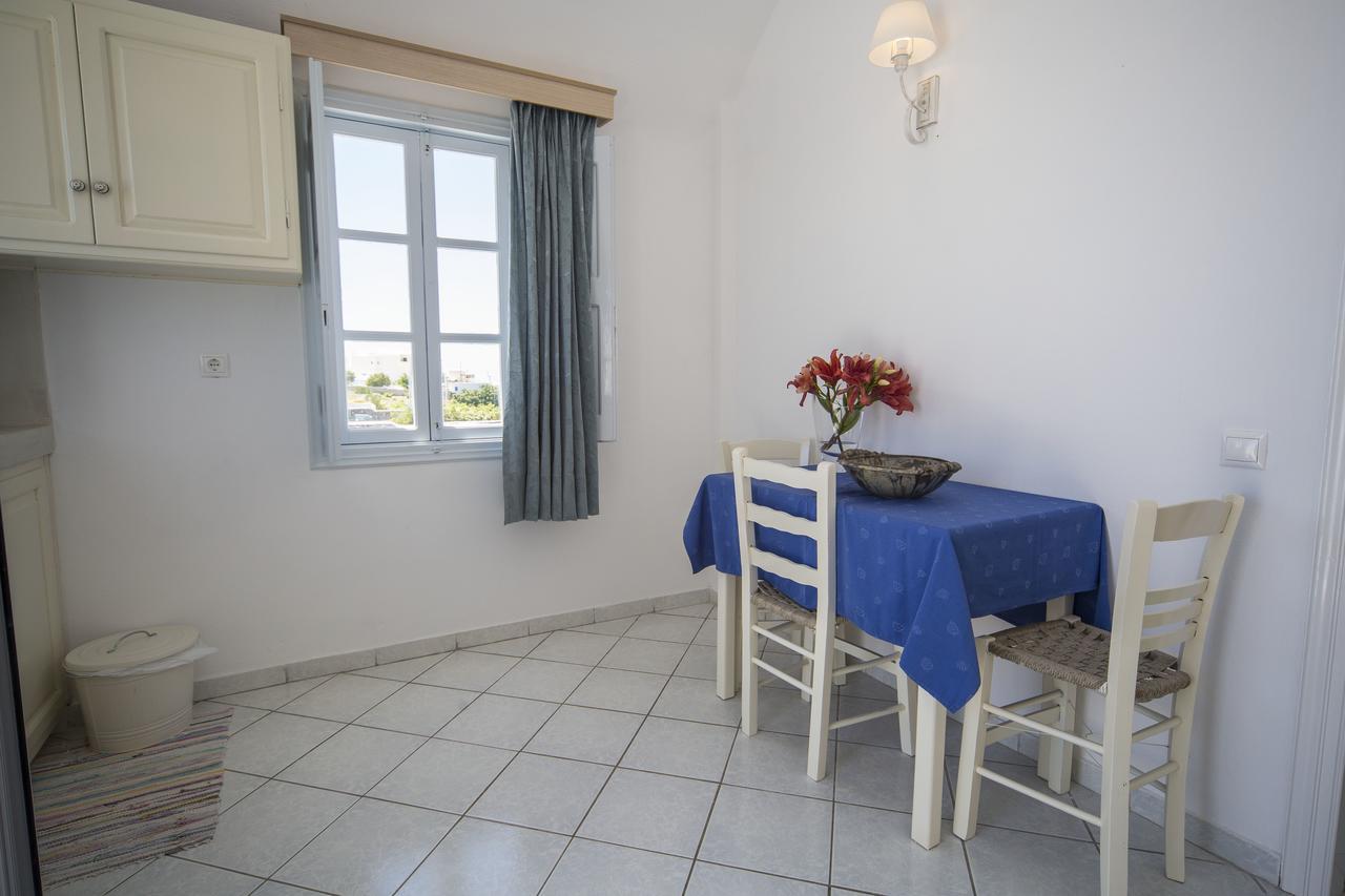 Ianthe Apartments & Villa Oia  Bagian luar foto