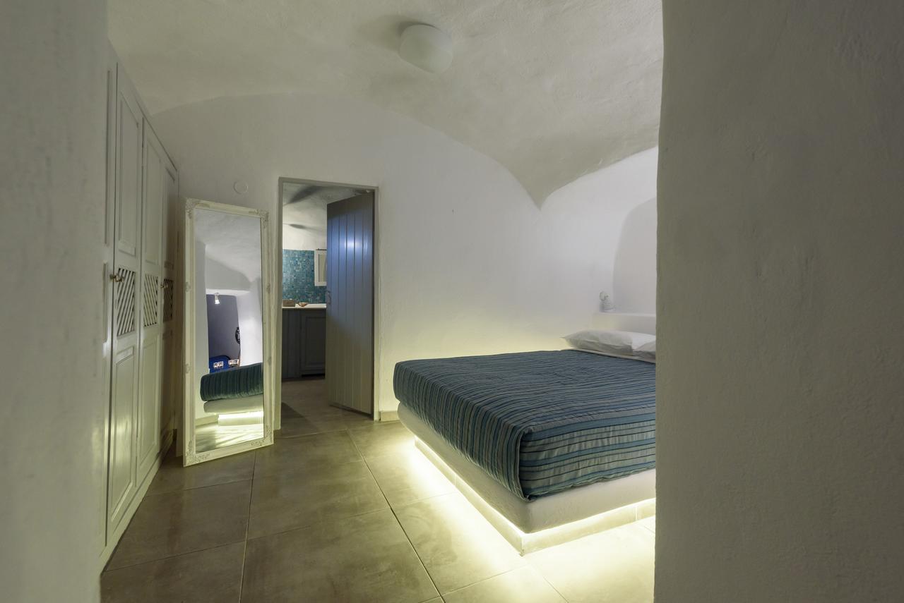 Ianthe Apartments & Villa Oia  Bagian luar foto